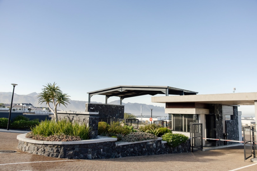 3 Bedroom Property for Sale in Mzuri Estate Western Cape